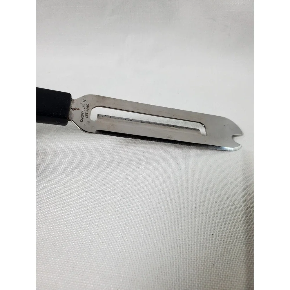 The Pampered Chef Cheese Knife # 1125 Slicer Spreader Stainless‎ W/Sheath